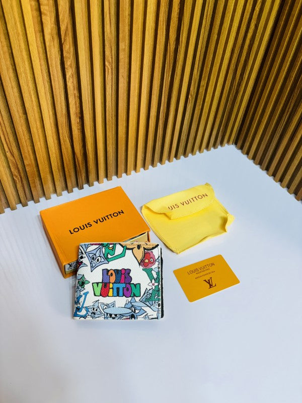LOUIS VUITTO N WHITE PRINTED PREMIUM QUALITY WALLET