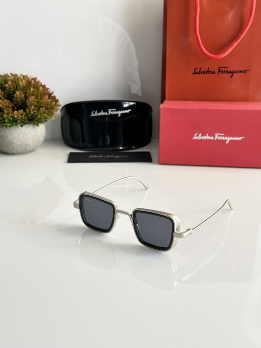 Salvatore_Ferragamo_Silver_Black